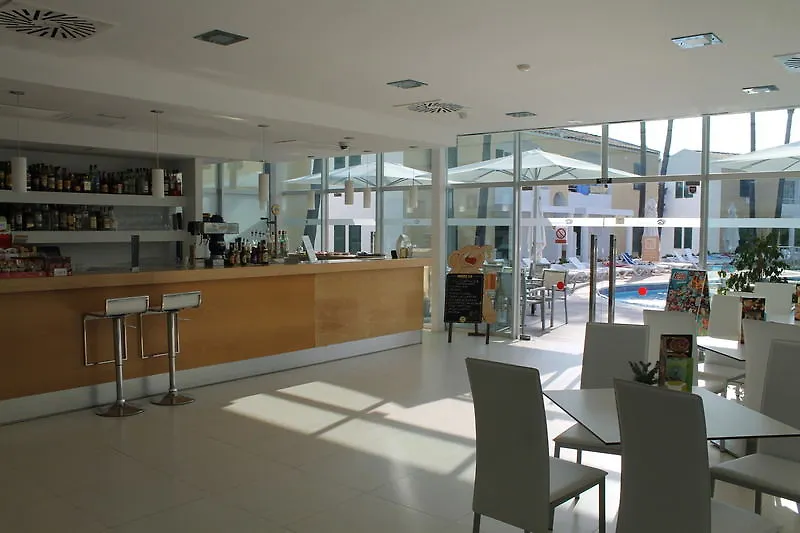 Apartaments Cales De Ponent Ciutadella  2*, Ciutadella (Menorca)